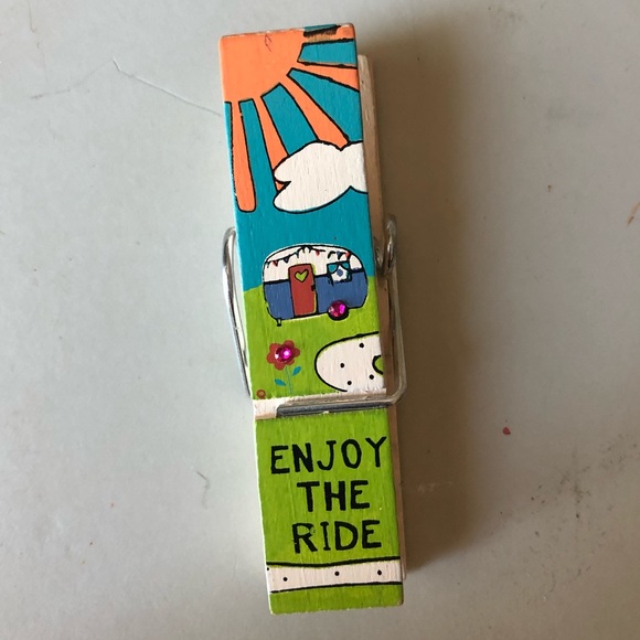 oversized close pins - Picture 4 of 5